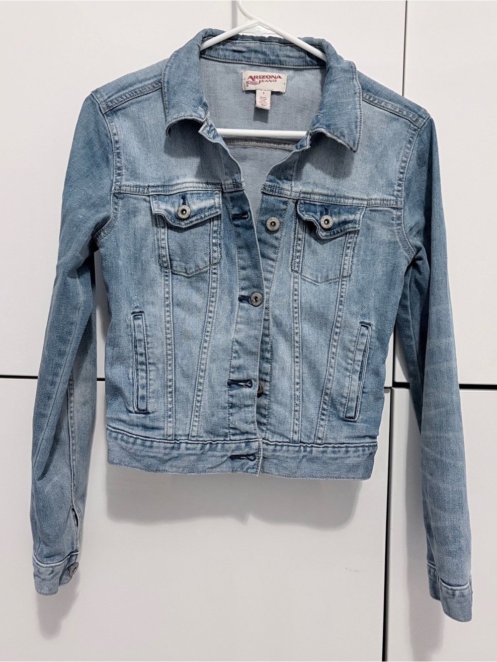 Arizona Jean Company Light Wash Denim Jacket - Women's